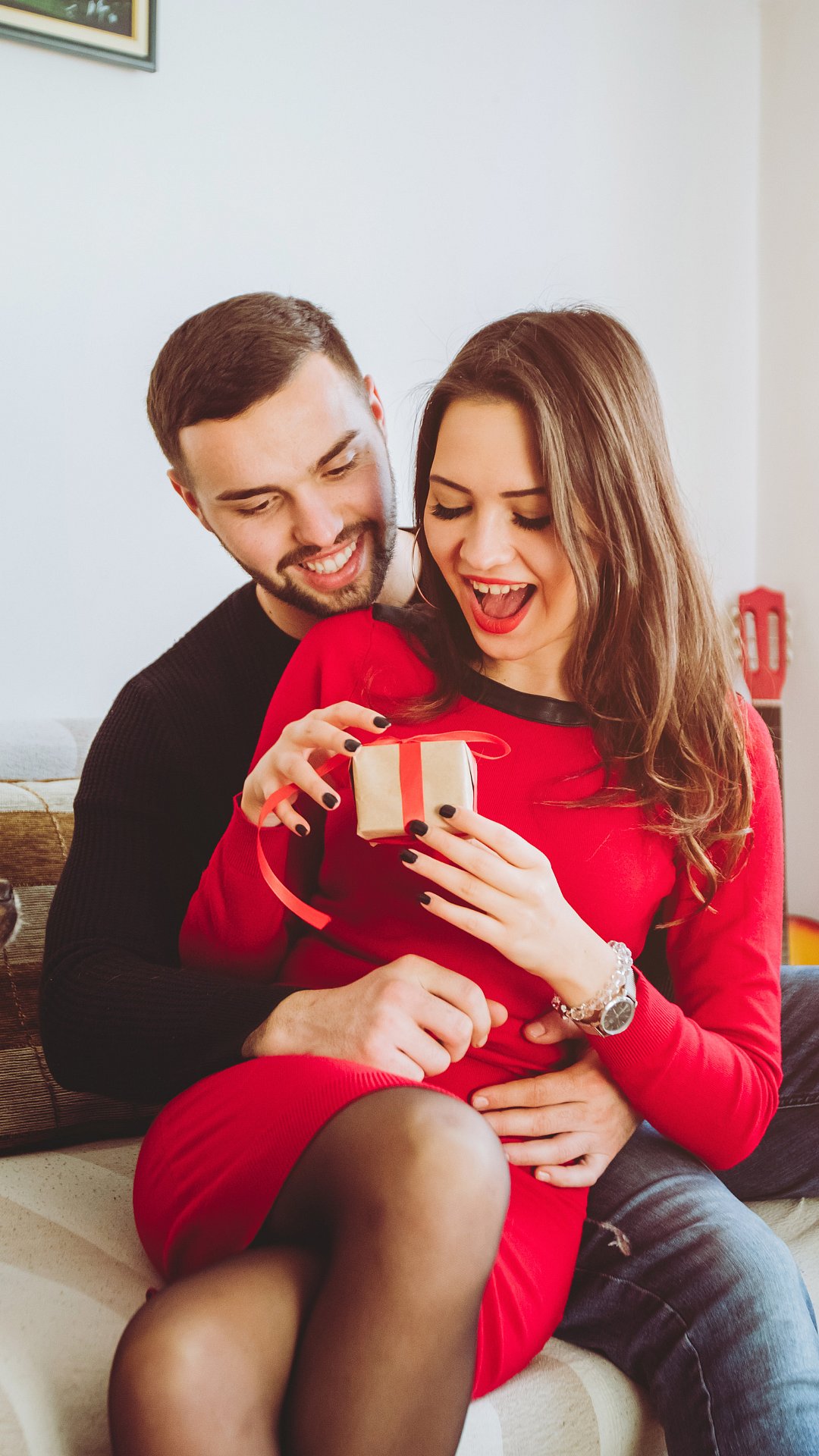 Girlfriend's Day 2024: 7 Best Gift Ideas For Your Lady Love  